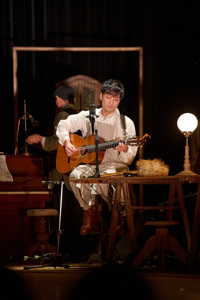 森山直太朗ツアー「弓弦葉」鎌倉芸術館公演の様子。（Photo by Kumano）