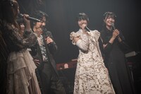 なごやかにトークする清 竜人25。