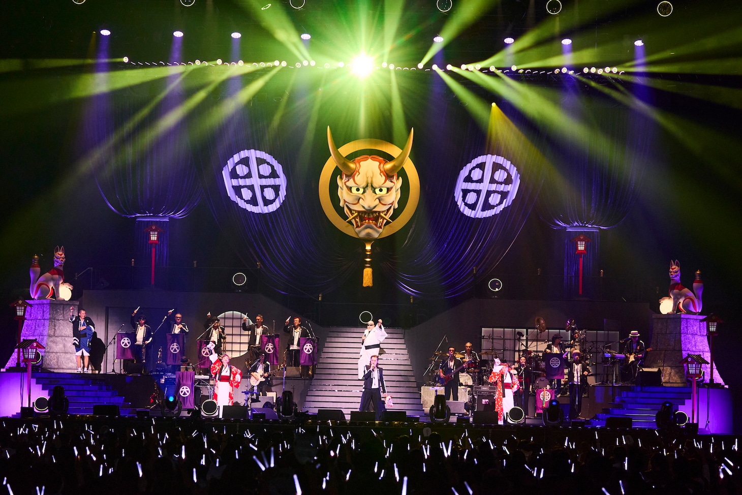 米米CLUB、歌って踊って40周年！ゴスペラーズも祝福に駆けつけたツアーファイナル