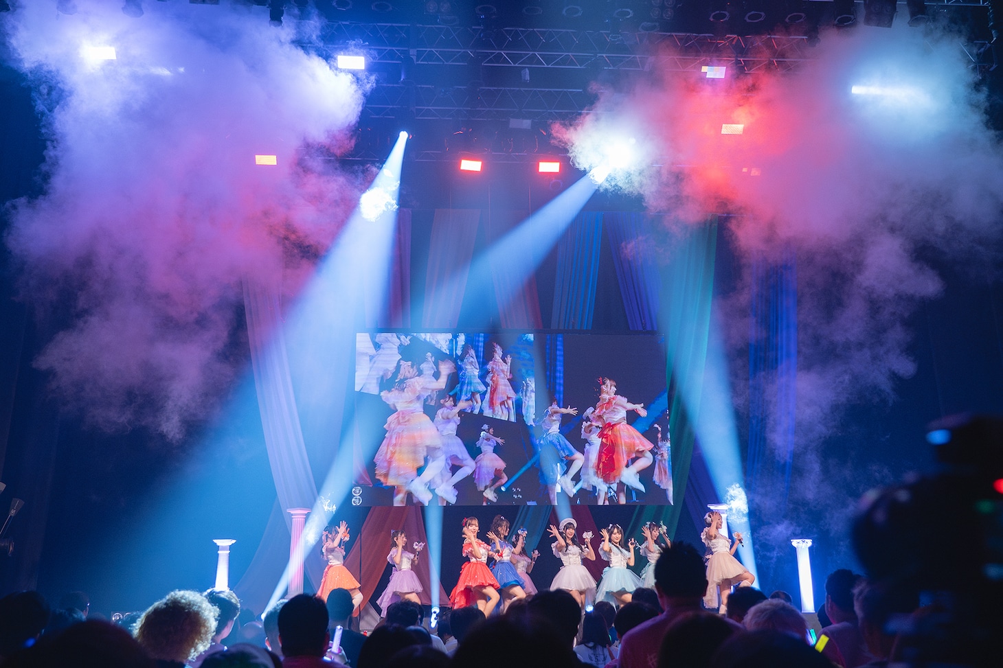 アルテミスの翼「Wings of Artemis ANNIVERSARY 5th ONEMAN LIVE」の様子。