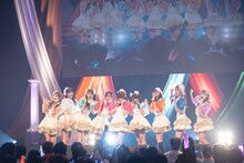 アルテミスの翼「Wings of Artemis ANNIVERSARY 5th ONEMAN LIVE」の様子。