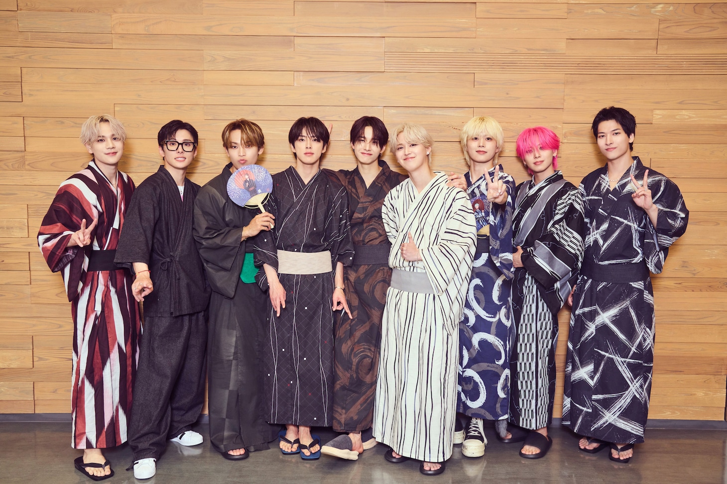 浴衣姿のJO1。「JO1 5th Anniversary ～祭り～」より。©LAPONE ENTERTAINMENT