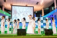 WHITE SCORPION「Corner of my heart」リリース記念イベントの様子。