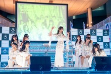 WHITE SCORPION「Corner of my heart」リリース記念イベントの様子。