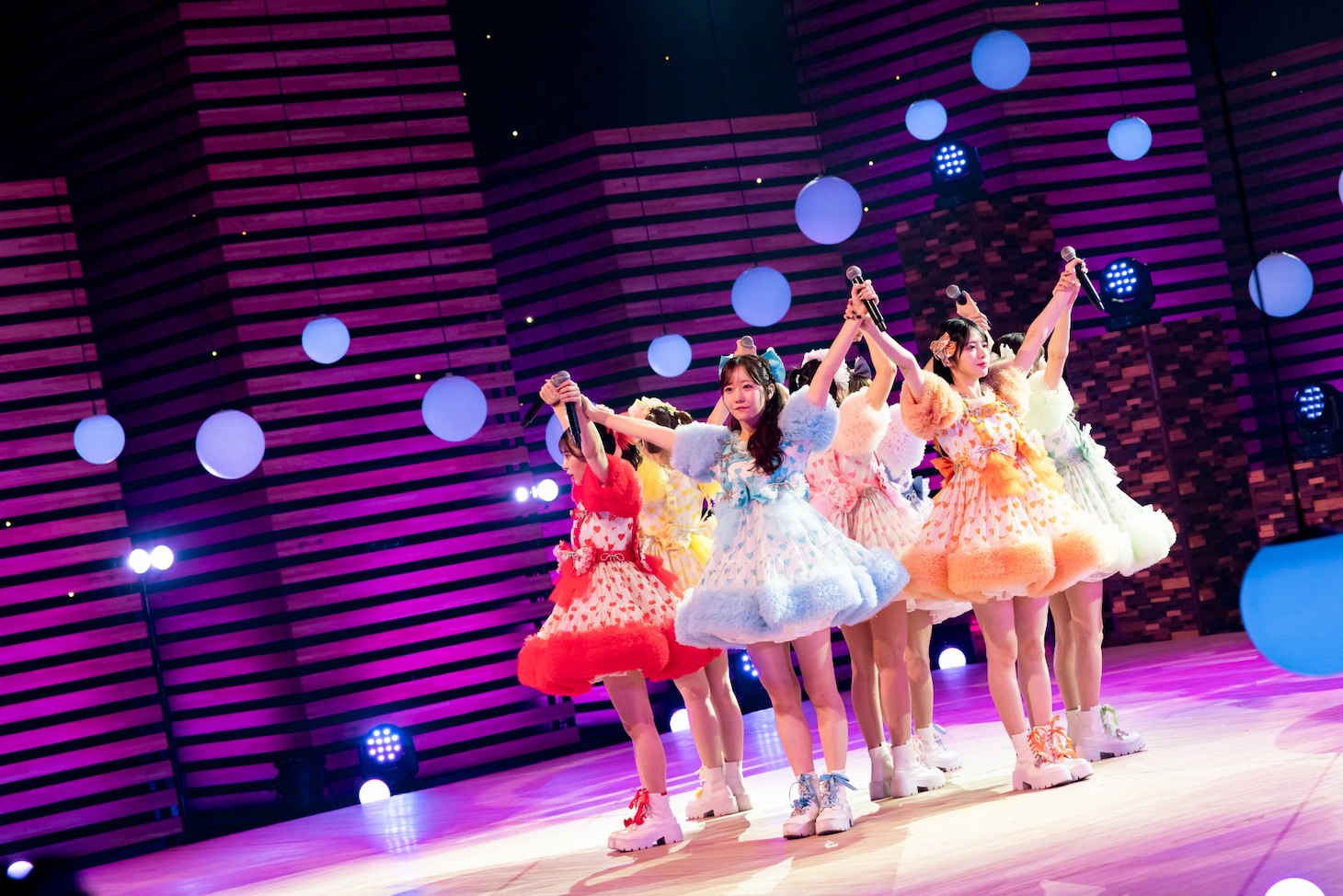 「SONGS 2025バズヒット特集」より、FRUITS ZIPPER。（写真提供：NHK）