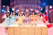 「SONGS 2025バズヒット特集」に出演する、FRUITS ZIPPER。（写真提供：NHK）