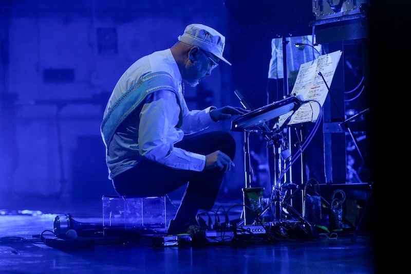 ASA-CHANG＆巡礼（Photo: Andrea Avezzù, Courtesy La Biennale di Venezia）