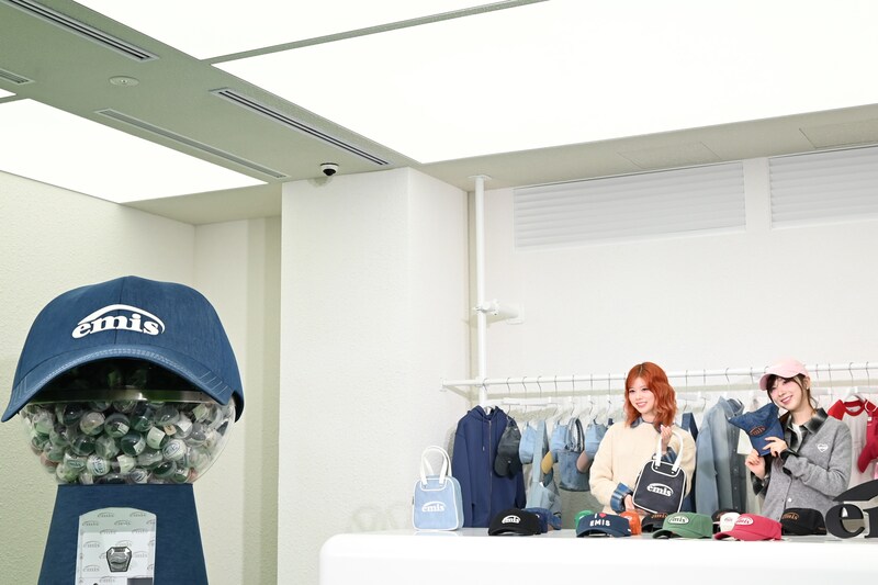 EMISの日本初フラッグシップストア。