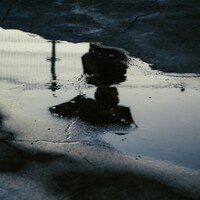 ゲシュタルト乙女「梅雨 feat.京 英一」配信ジャケット