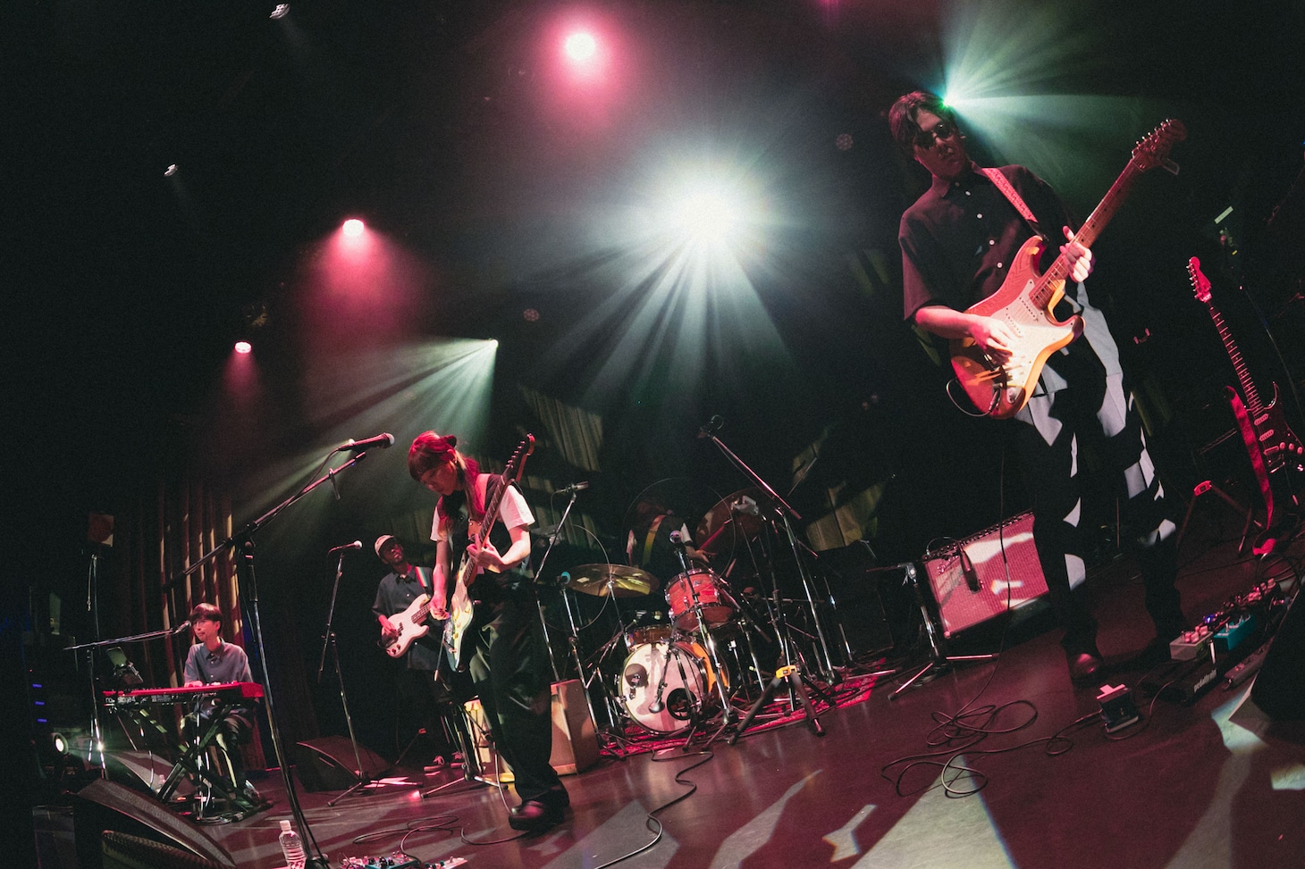 mei eharaバンド（撮影：廣田達也）