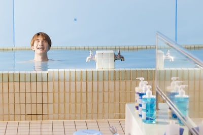 「クーリッシュ」Web CM「忘れられない男」編より。