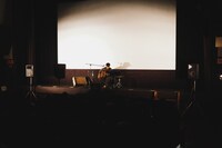 「キネマ旬報シアター応援独奏会」の様子。