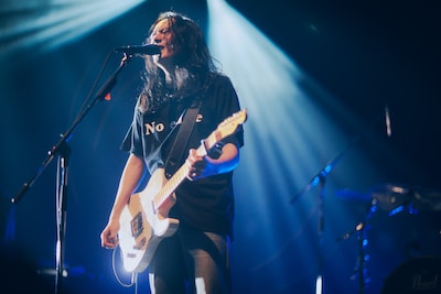 田村喜朗（Vo, G / yubiori）（撮影：山川哲矢）