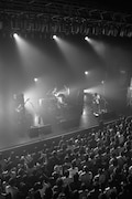 「YANUSHI LIVE TOUR 2025」東京公演の様子。(撮影:今井駿介)
