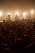 「YANUSHI LIVE TOUR 2025」東京公演の様子。(撮影:今井駿介)