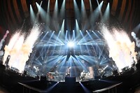 「ゆずの輪 Presents YUZU LIVE 2025 GET BACK トビラ Supported by ITOCHU」の様子。