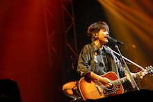 ゆず、25年前と現在が交錯する「トビラ」リバイバルライブ 若かりしゆずとの“戦い”の結末は