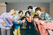 なにわ男子が超接近、裸眼で3D映像を楽しめるサービス 「トビデル」 に登場