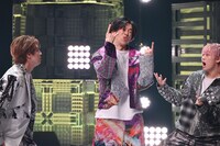 「メタルなかよし」のパフォーマンスの様子。