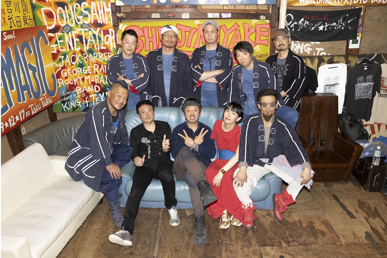 TURTLE ISLANDの年内ラストライブは江の島で、「地獄極楽」先行販売