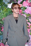完成披露試写会の場に慣れない様子の渋谷龍太(SUPER BEAVER)。