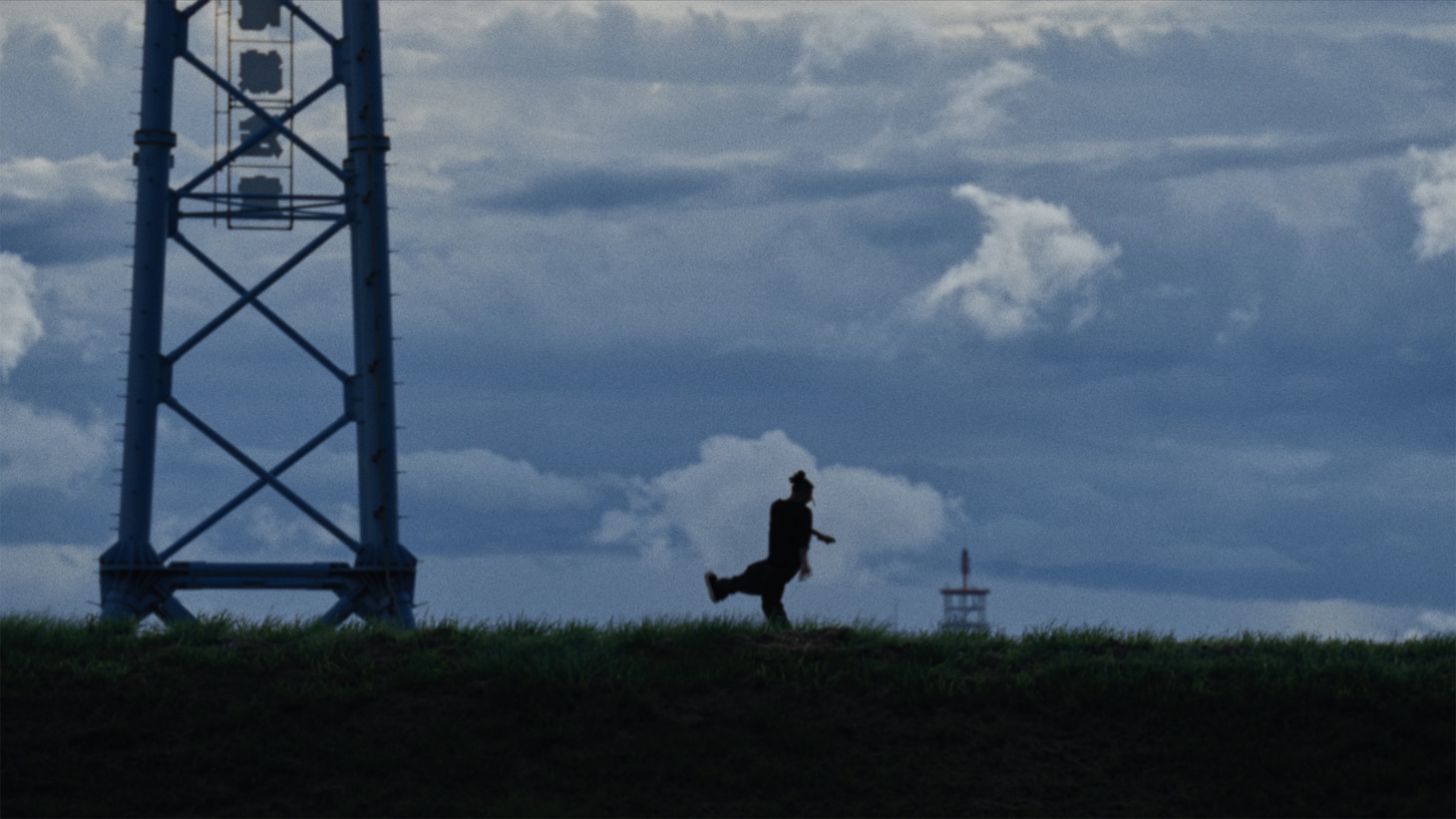 SSP「TAKESHI.B」ミュージックビデオより。