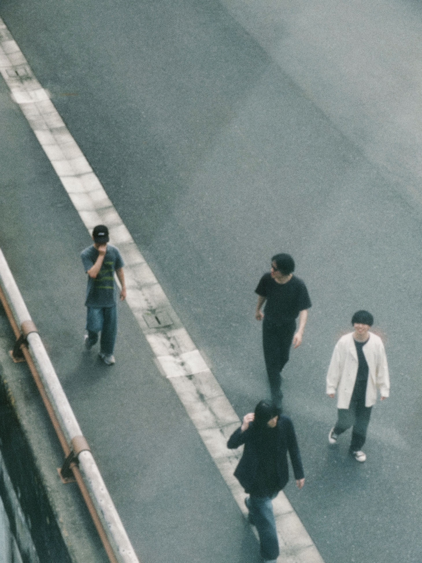 ひとひらの新しいアーティスト写真。