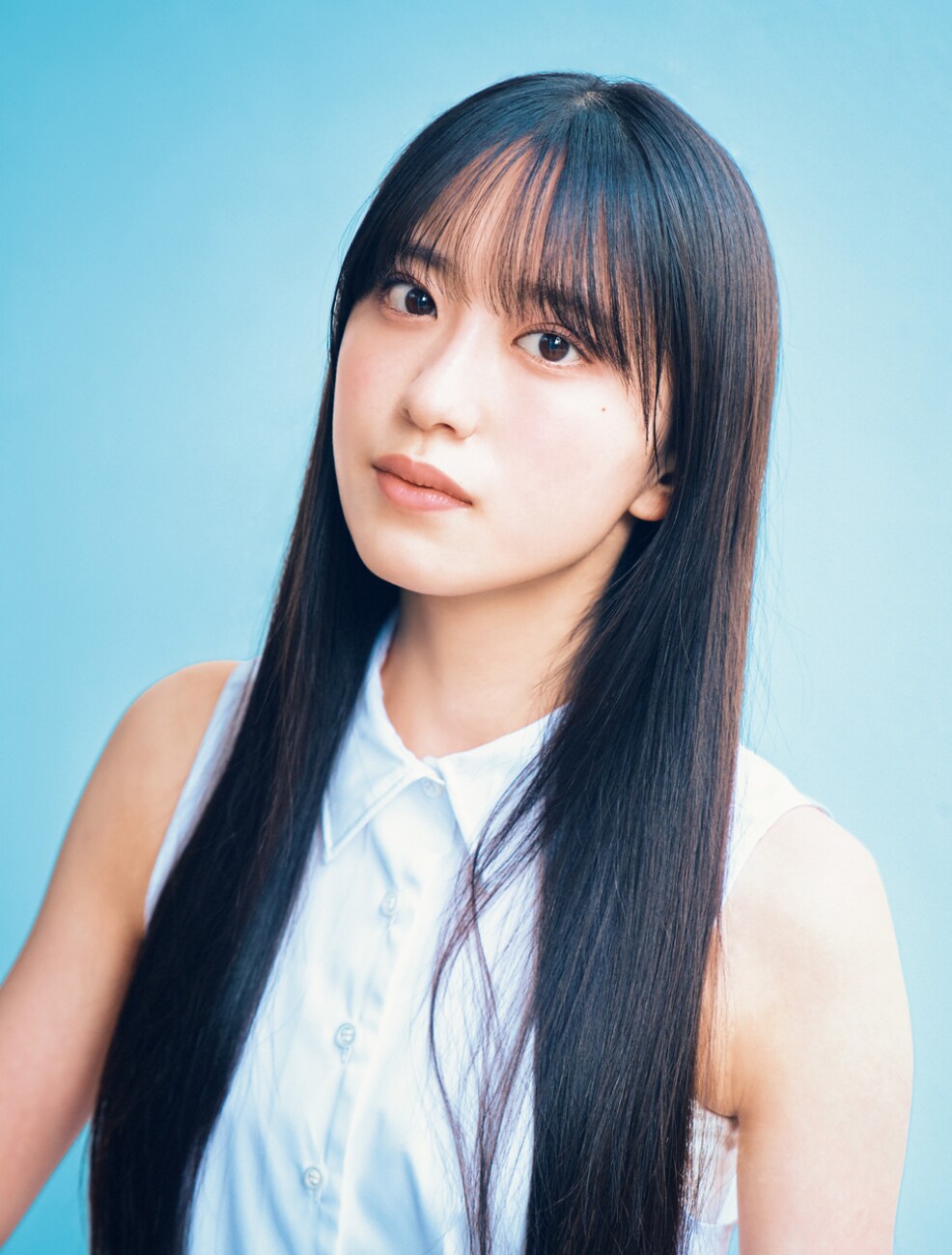 直筆サイン入りチェキ - 櫻坂46村井優、本日発売「週刊少年マガジン