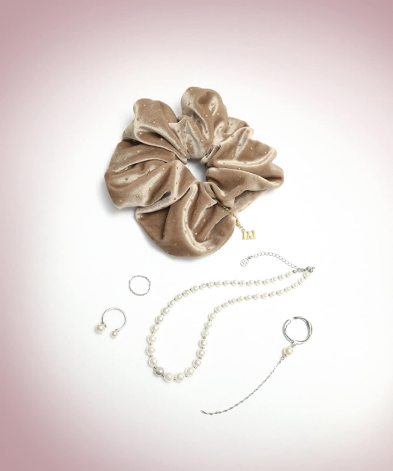 菅田愛貴 レア クッション 菅田愛貴 クッション レア