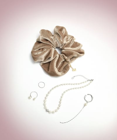 「mauve by Aki Suda」初のコラボレーションコレクション「Jewel of Starlight」。