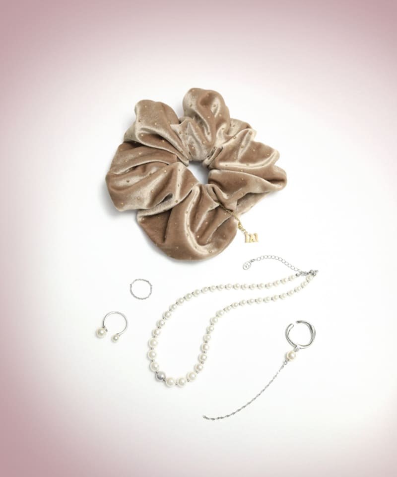 「mauve by Aki Suda」初のコラボレーションコレクション「Jewel of Starlight」。