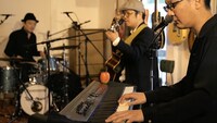 無観客・生配信ライブ「LIVESTREAM SESSION」より。
