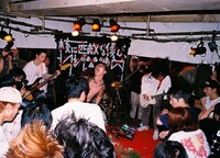 TIVE「NIPPON TOUR」の様子。