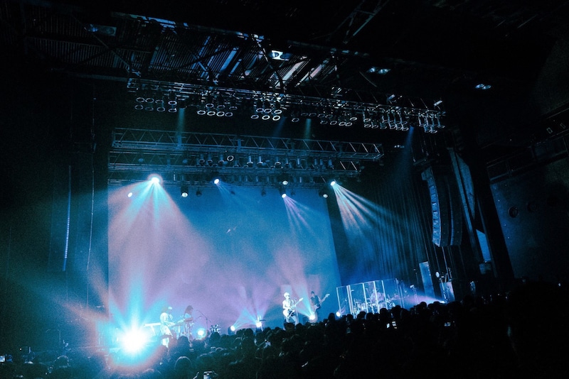 「a子 LIVE TOUR 2025 "Odyssey"」の様子。(Photo by Goku Noguchi)