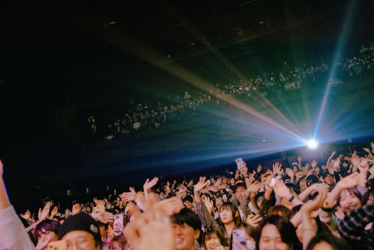 「a子 LIVE TOUR 2025 "Odyssey"」の様子。（Photo by Goku Noguchi）