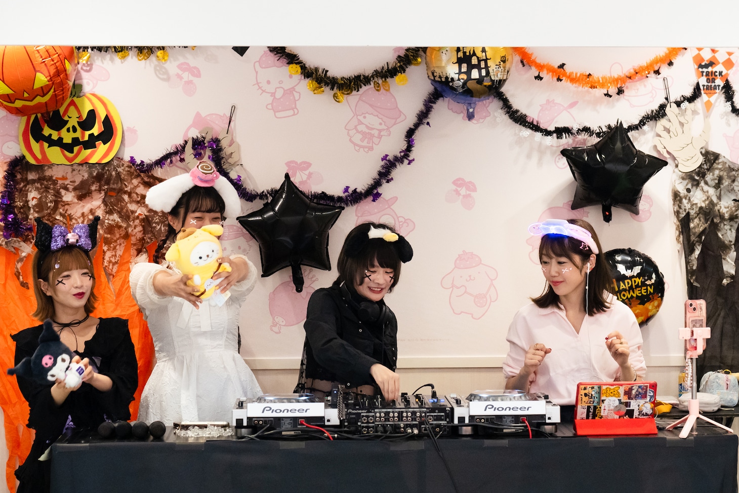 Hangoversのライブより。