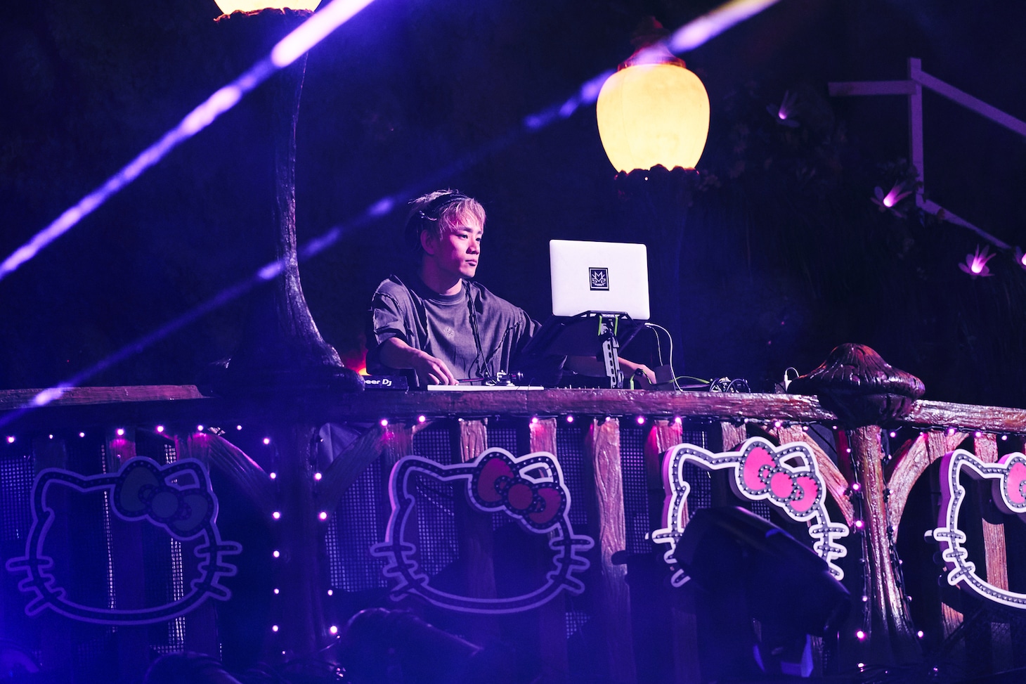 DJ Sho-hey（THE RAMPAGE、MA55IVE THE RAMPAGE）