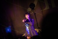 REIRIEのライブより。