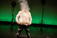 スカチャンのライブより。