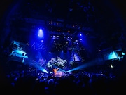 TOKYO世界のライブより。