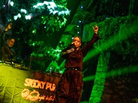 5Leafのライブより。