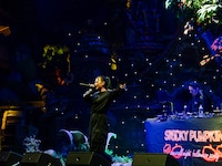 5Leafのライブより。