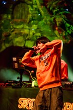 TOKYO世界のライブより。