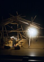 「折坂悠太 独奏遊行 らいど 2025」東京公演の様子。（Photo by Yukitaka Amemiya）