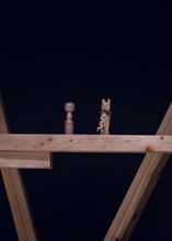 「折坂悠太 独奏遊行 らいど 2025」東京公演のセットの一部。（Photo by Yukitaka Amemiya）