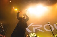 Kroiのライブより。