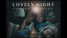 藤原さくら「Lovely Night」ミュージックビデオより。