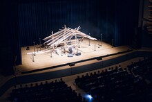 「折坂悠太 独奏遊行 らいど 2025」東京公演の様子。（Photo by Yukitaka Amemiya）
