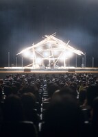 「折坂悠太 独奏遊行 らいど 2025」東京公演の様子。（Photo by Yukitaka Amemiya）