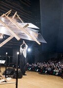 「折坂悠太 独奏遊行 らいど 2025」東京公演の様子。（Photo by Yukitaka Amemiya）